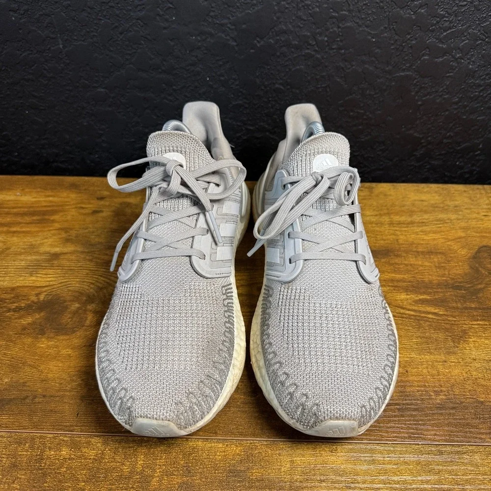 Adidas Ultraboost 20 FX8282 Grey Primeknit Running Shoes Womens Size 9